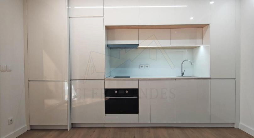 Apartamento T0  Novo 