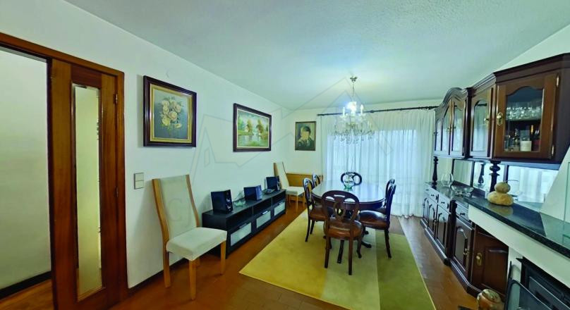 Moradia T3 Geminada | Senhora da Hora