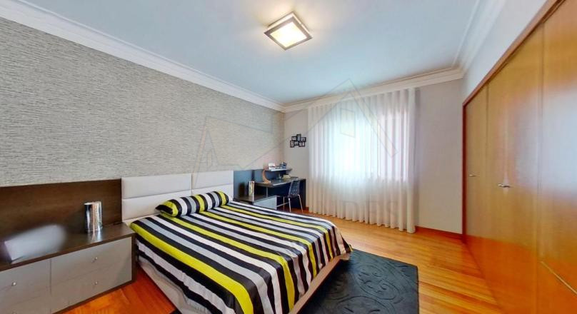 Moradia T5 | Piscina | Jardim