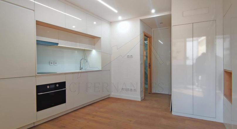 Apartamento T0  Novo 