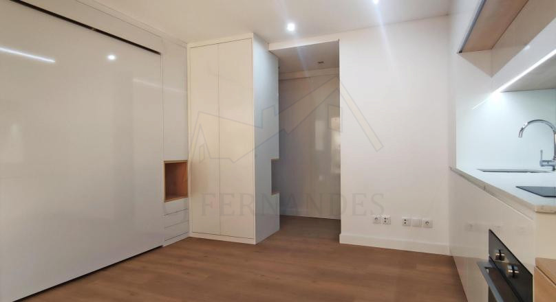 Apartamento T0  Novo 