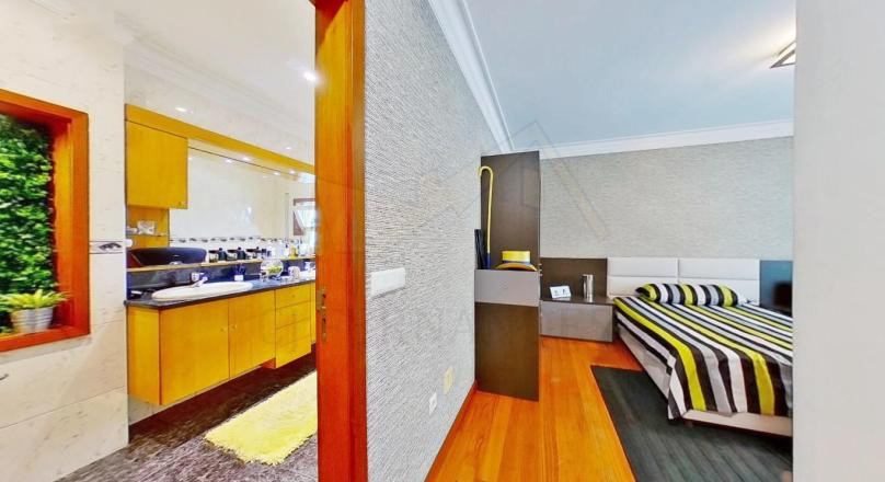 Moradia T5 | Piscina | Jardim