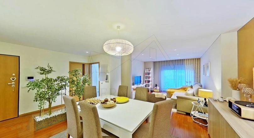 T2 | Duas Suites | Varanda